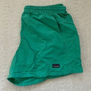 Patagonia baggies 5” inseam